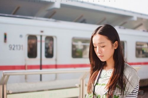 ���ڵ���һ�� (1)